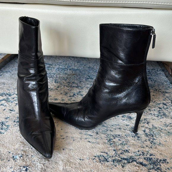 Gucci, black bootie Sz 8 - Picture 9 of 9